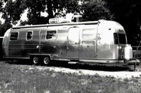 1975 Airstream, shiny picture